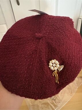 a new day Burgundy Bouclé Beret with Pearl Flower Pin